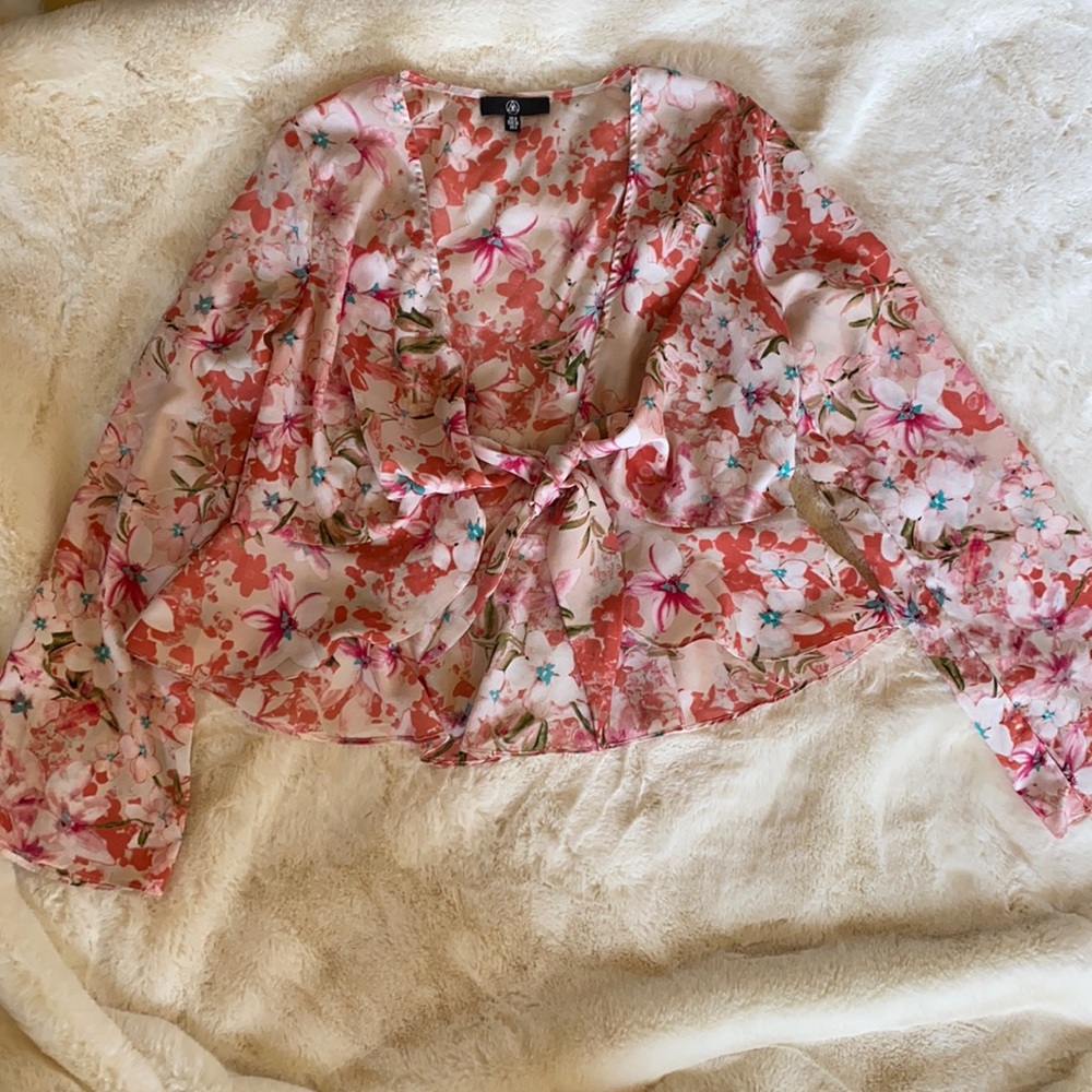 Floral top